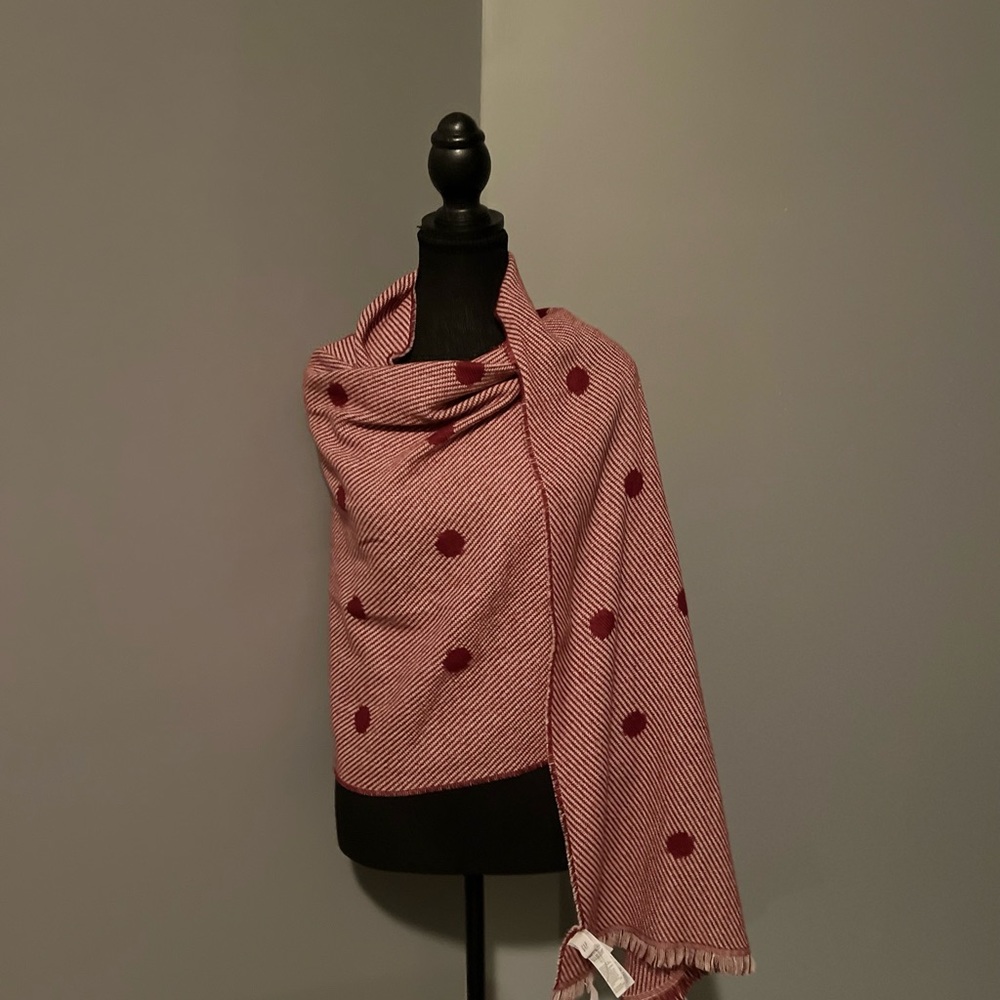 Holiday cozy scarf. Gap burgundy and white Polkadot scarf.
